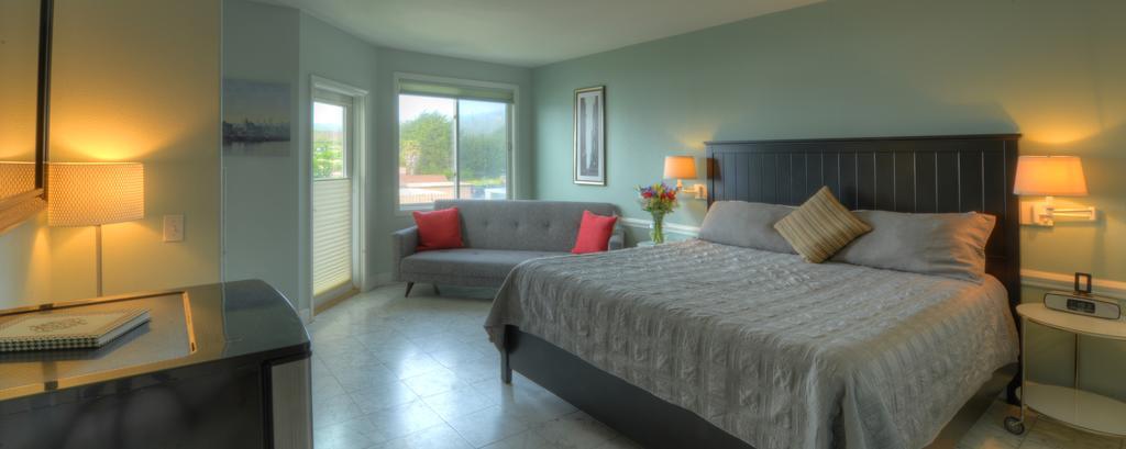 The Oceanfront Stay On Miramarbeach Hmb El Granada Bagian luar foto